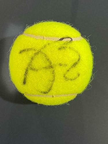 Венера Вилијамс Потпиша Тениско Топче Со Автограм Ретка Шампионска Легенда Со Автограм Тениски Топки