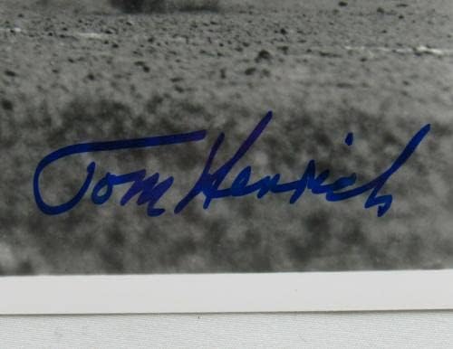 Томи Хенрих потпиша автоматски автограм 8x10 Фото II - Автограмирани фотографии од MLB